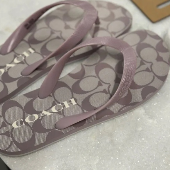 COACH flip flap shoes size 7 - Picture 4 of 5